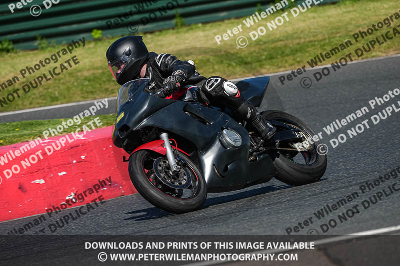 enduro digital images;event digital images;eventdigitalimages;mallory park;mallory park photographs;mallory park trackday;mallory park trackday photographs;no limits trackdays;peter wileman photography;racing digital images;trackday digital images;trackday photos